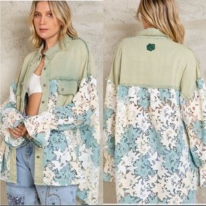 NWOT Women’s Gauze Lace Shacket in Sage